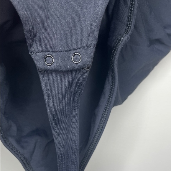 Babaton Contour Black Bodysuit - Picture 4 of 6